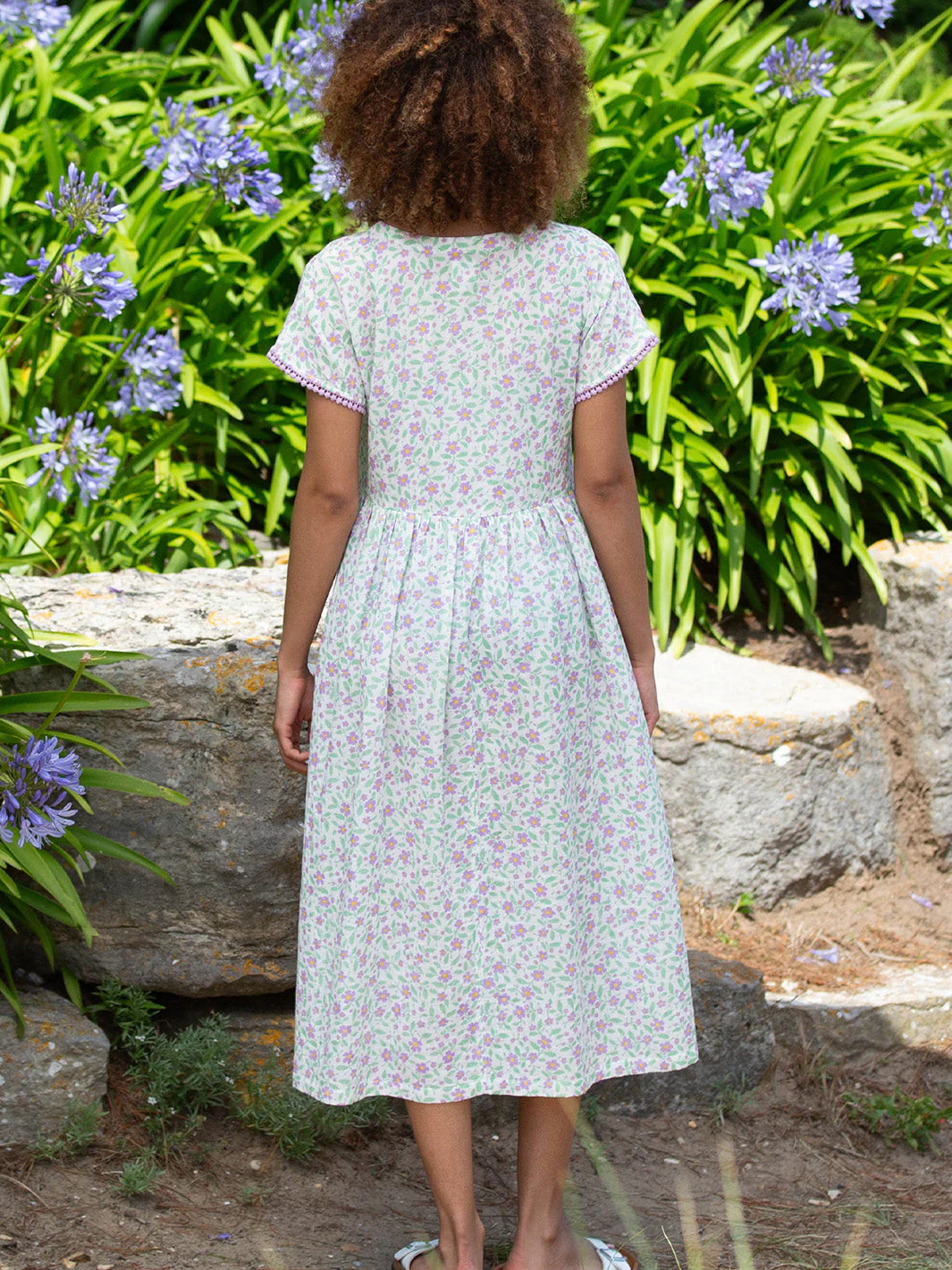 Everley Musselin Kleid Garden Bloom - Image 4