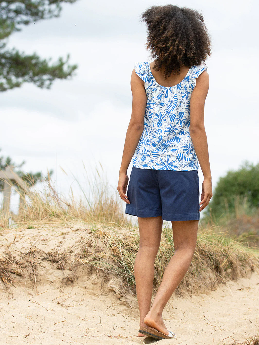 Kimmeridge Twill Chino Shorts Midnight - Image 4