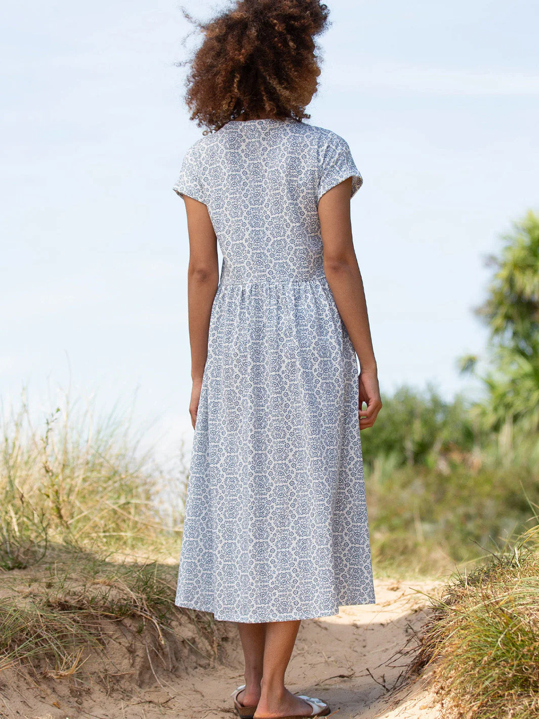 Ryall Ausbrenner Jersey Kleid Heritage Floral - Image 4